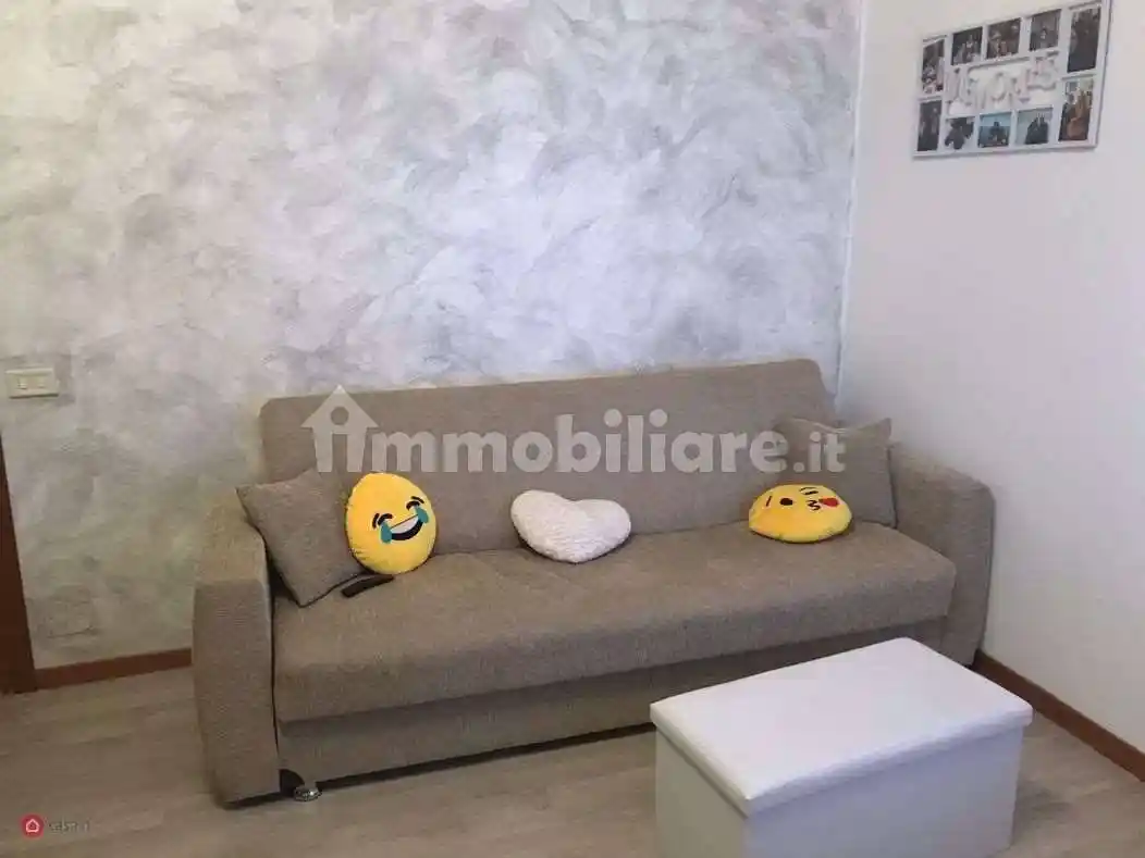 Bilocale ottimo stato, primo piano, Porta Mortara, Novara - foto 3