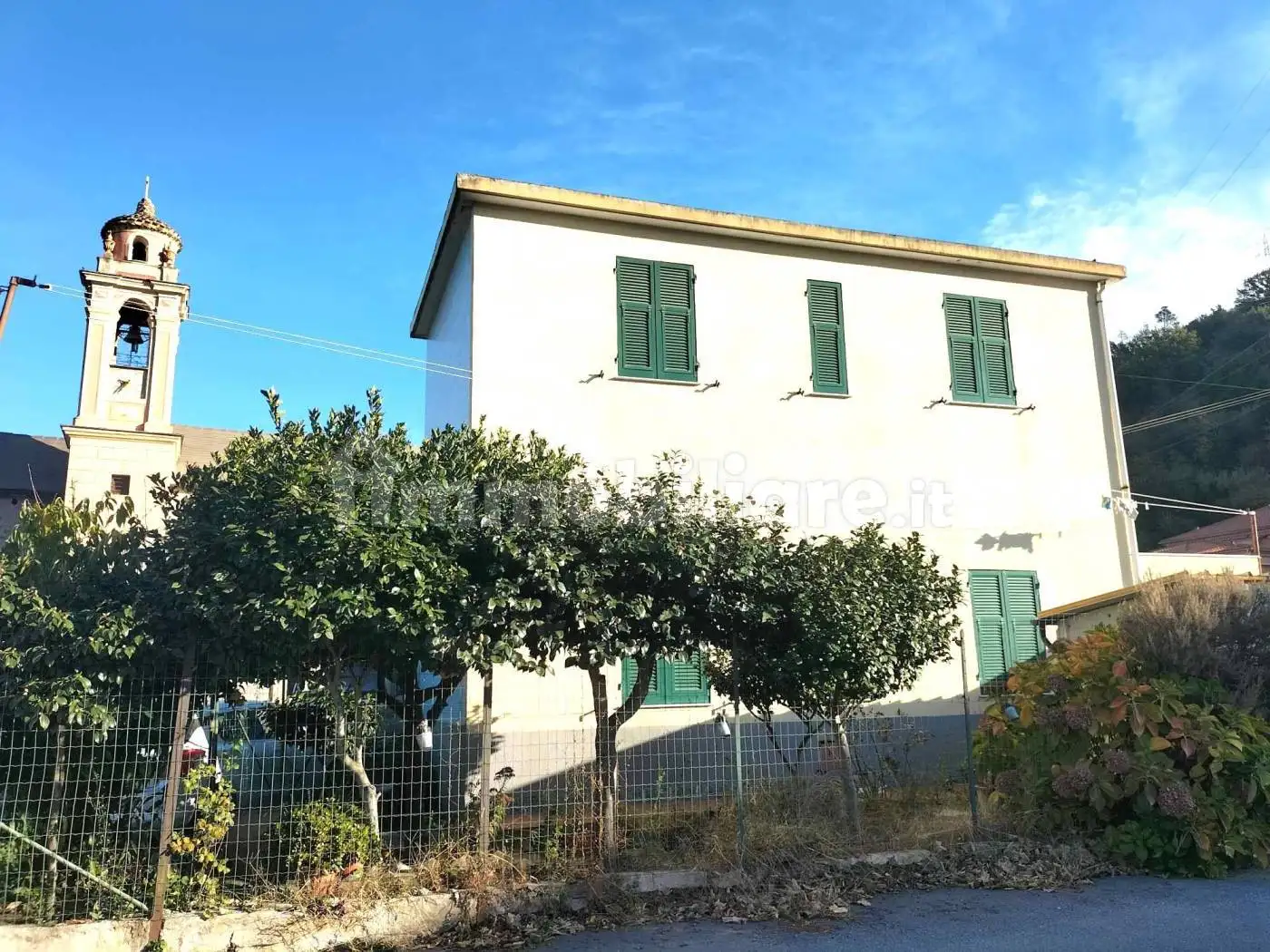 Villa in vendita a Albisola Superiore
