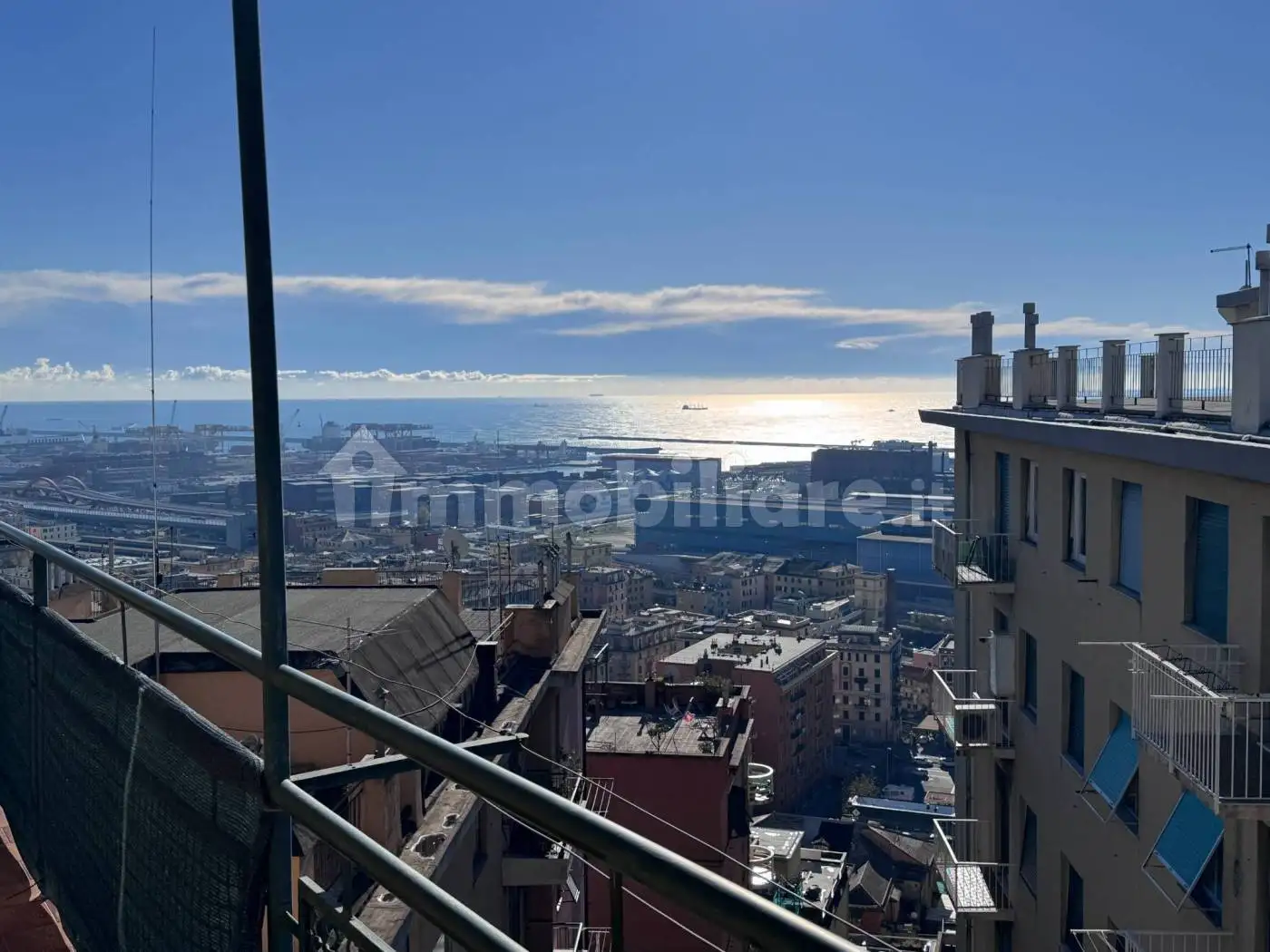 Appartamento in vendita a Genova