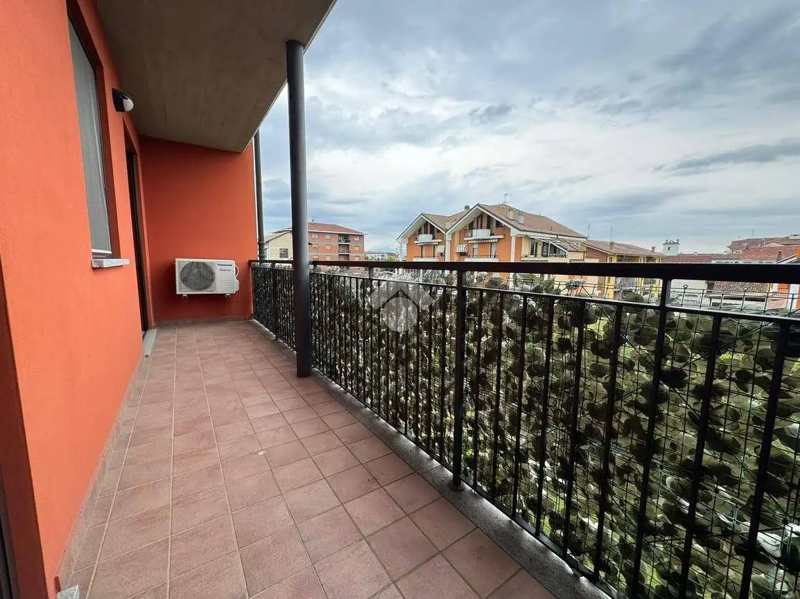 Quadrilocale via Bersani 11, Centro, Carmagnola - foto 4