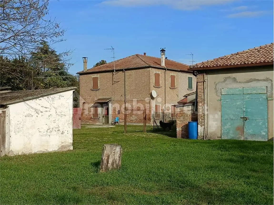 Villa in vendita a Ostellato