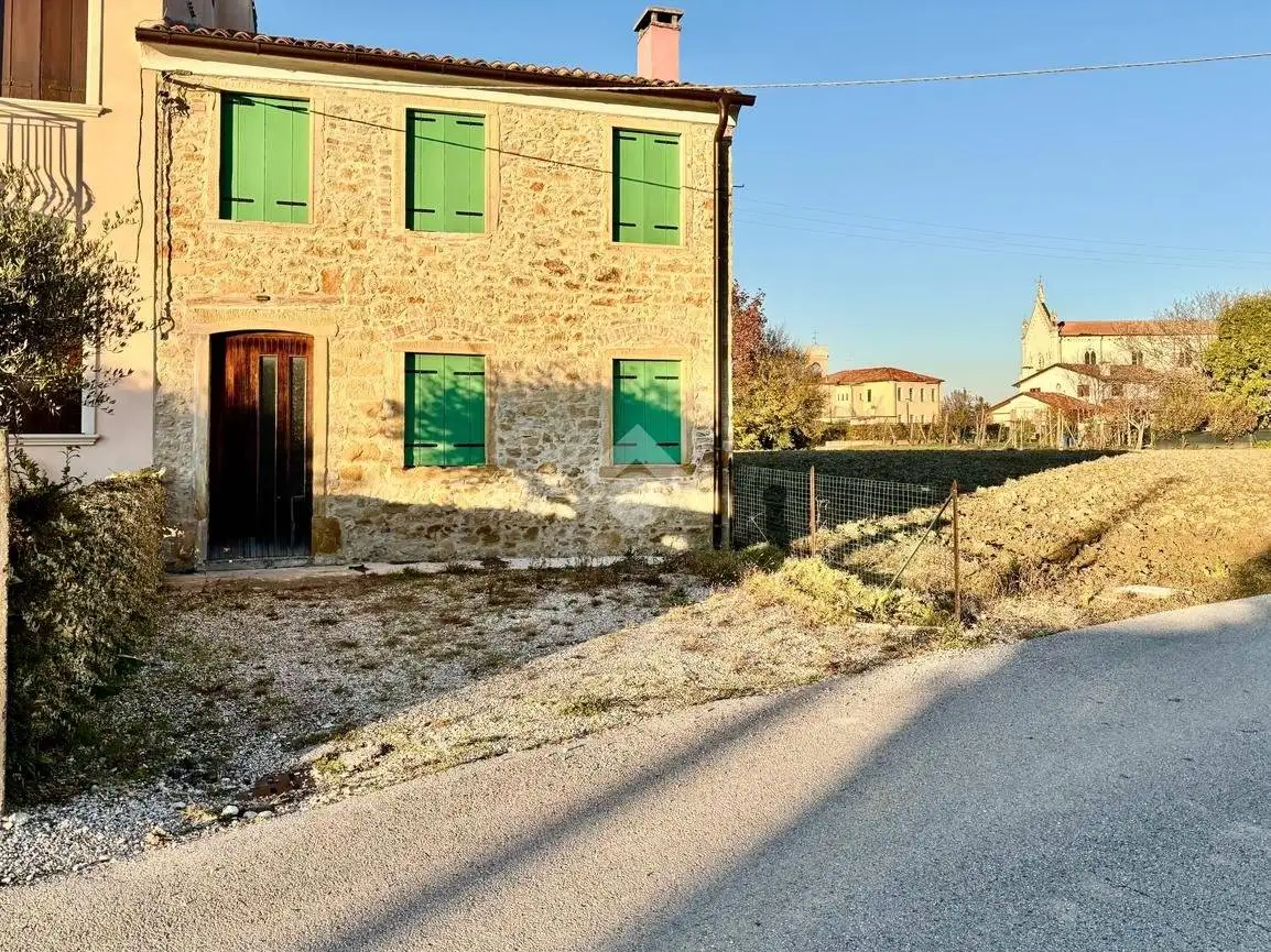 Casa indipendente in vendita a Nanto