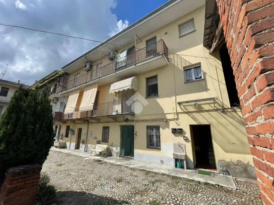 Villa bifamiliare via Don Sandrino 12, Pernate, Novara - foto 4