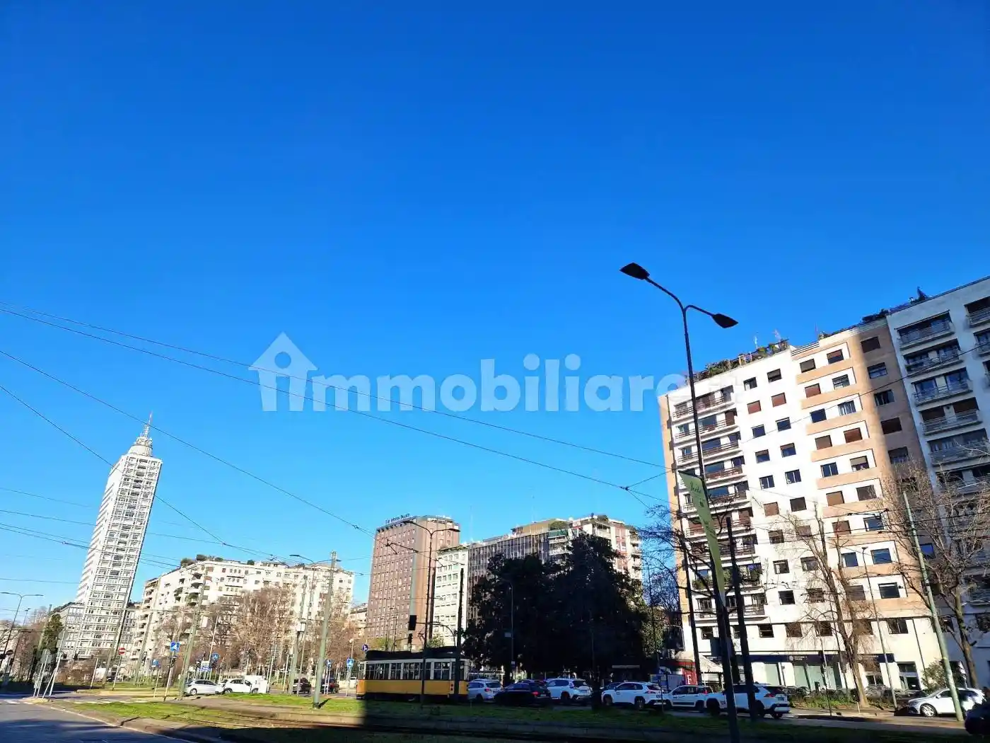 Quadrilocale via Giuseppe Parini 2, Porta Nuova, Milano - foto 2