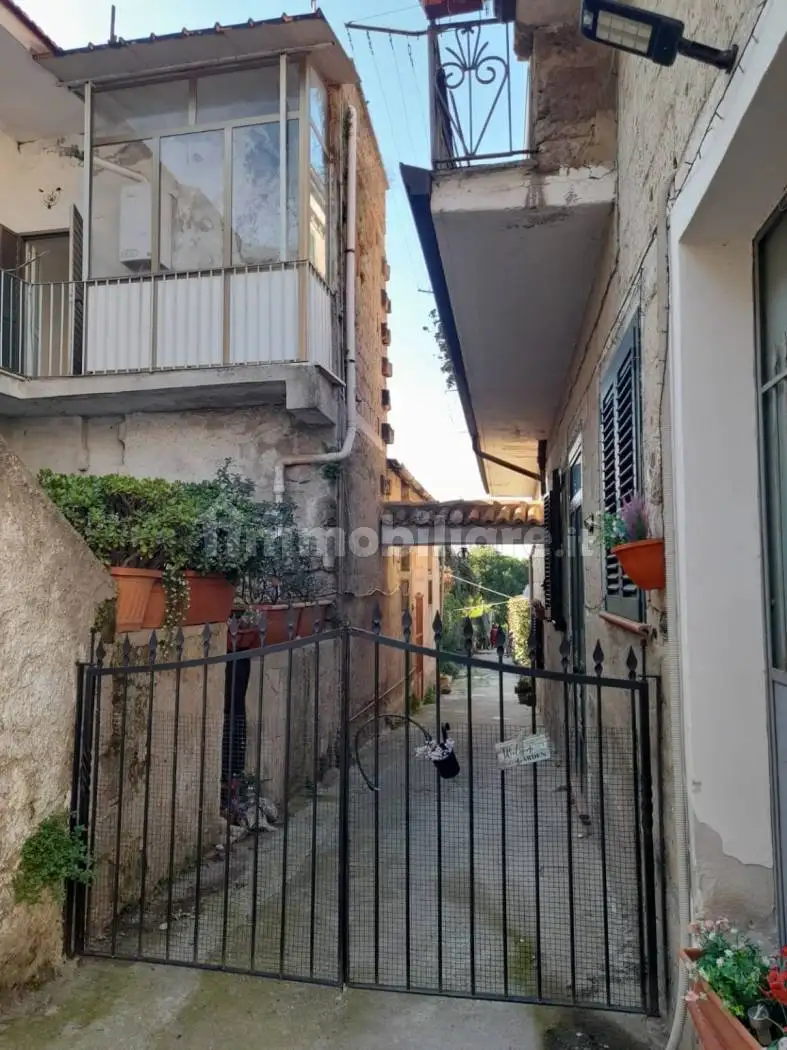 Rustico - Casale in vendita a Caserta