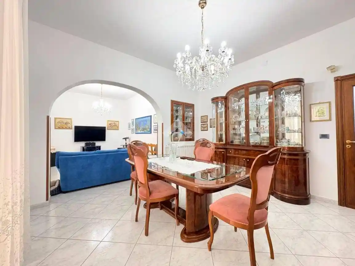 Appartamento in vendita a Palermo