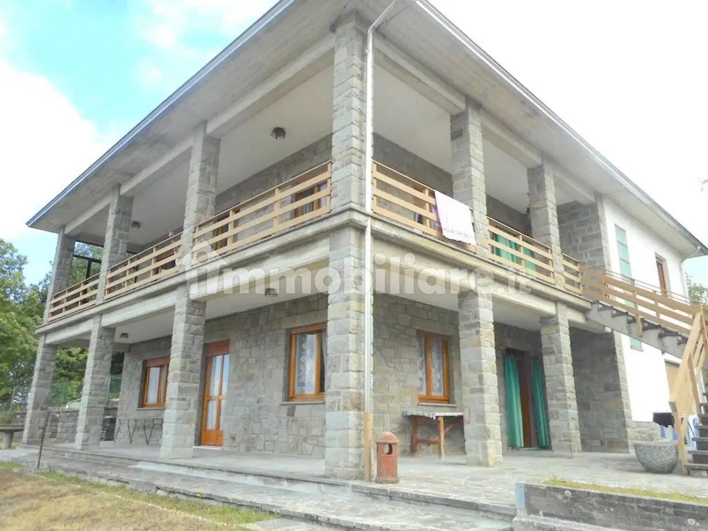 Villa unifamiliare, buono stato, 357 m², Albareto - foto 2