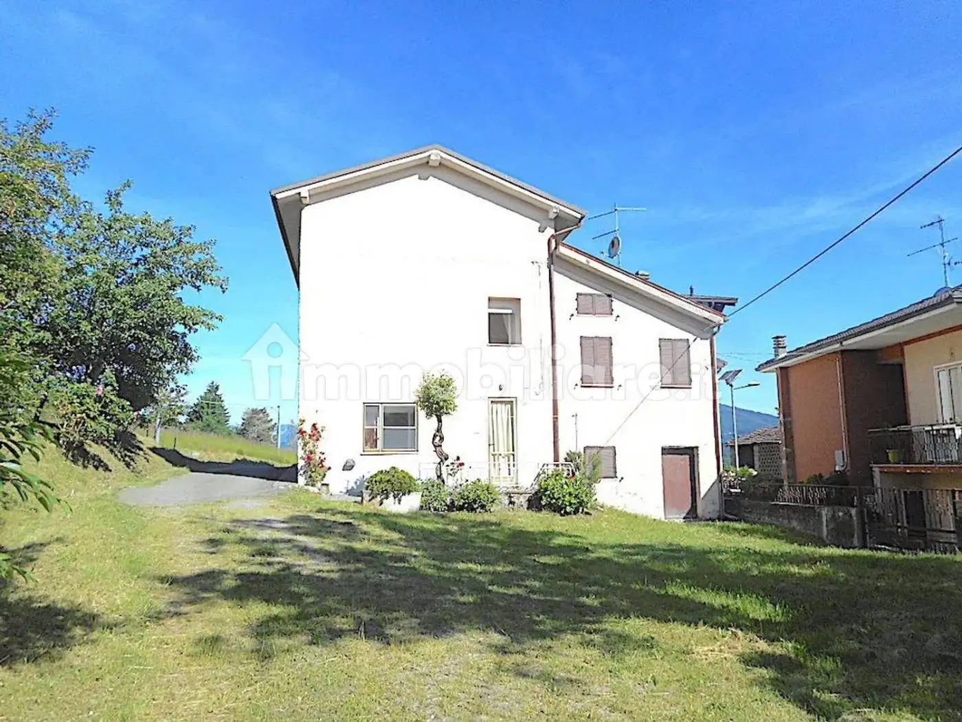 Villa unifamiliare Località Campi, Albareto - foto 2