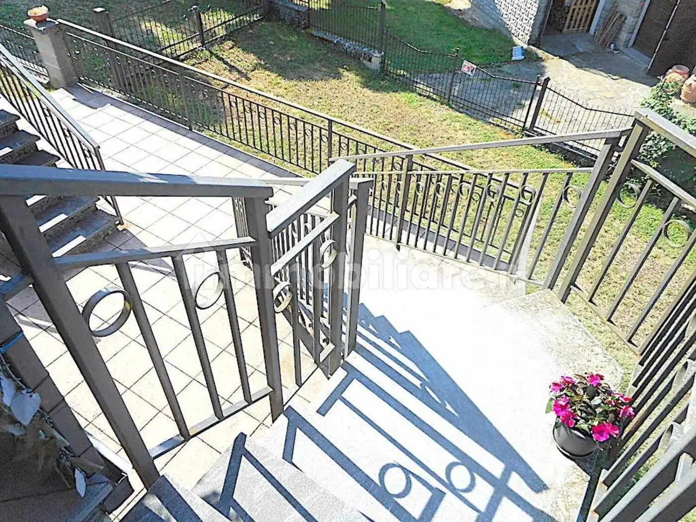 Quadrilocale primo piano, Centro, Albareto - foto 2