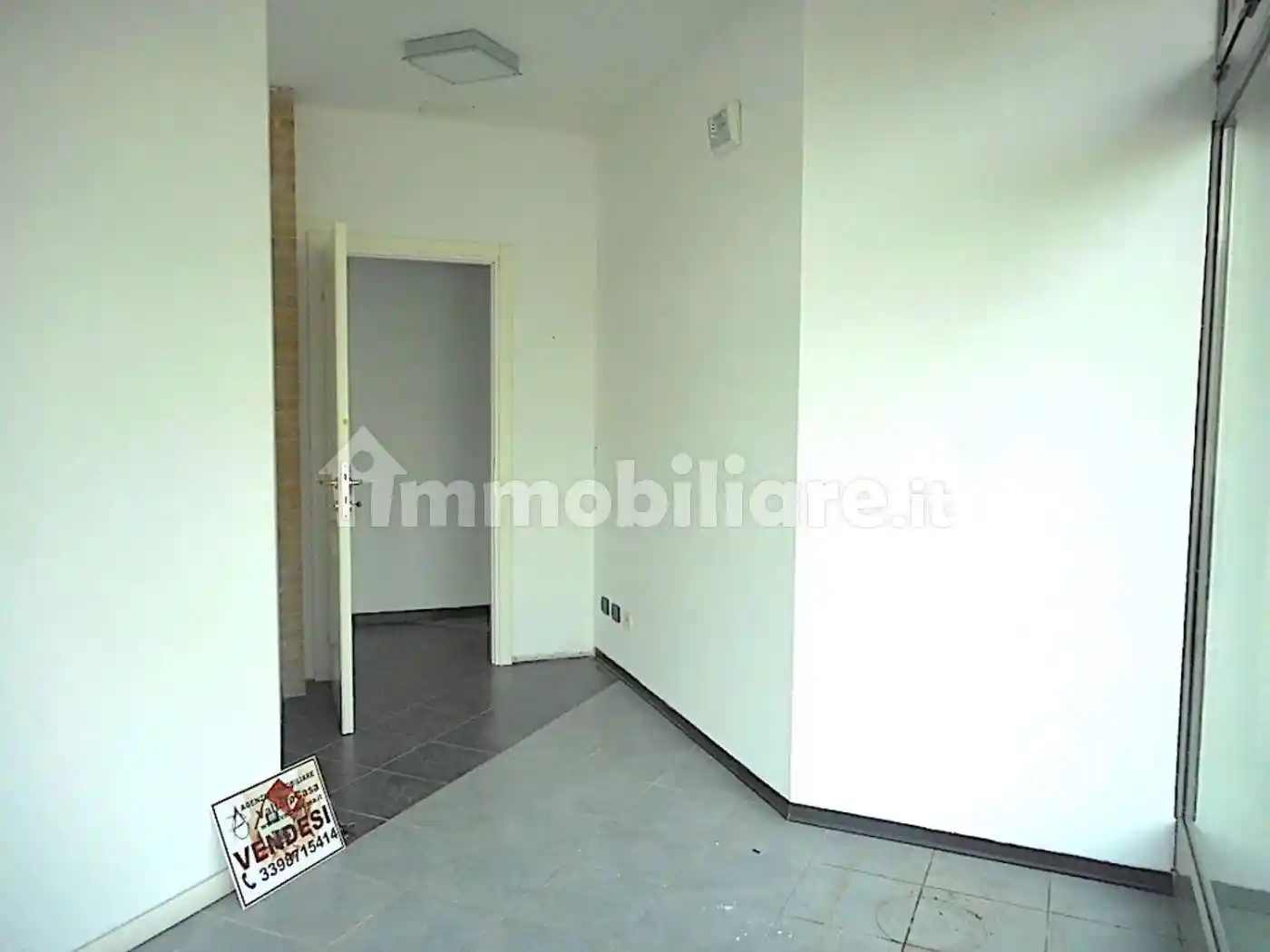 Trilocale via Caduti Del Lavoro, 1, Centro, Borgo Val di Taro - foto 4