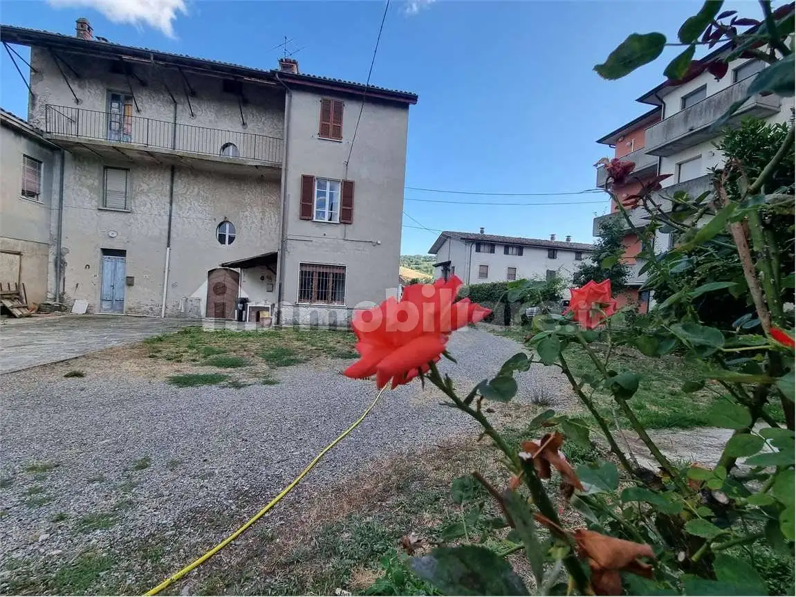 Terratetto unifamiliare 370 m², da ristrutturare, Trevozzo, Alta Val Tidone - foto 4