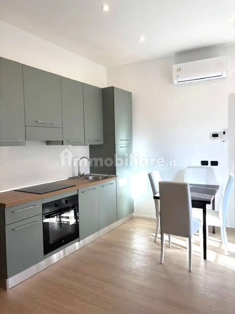 Appartamento in affitto a Como