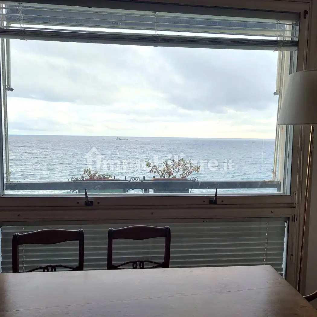 Quadrilocale via Nizza, Legino, Zinola, Fornaci, Savona - foto 2