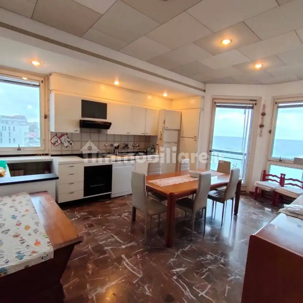 Quadrilocale via Nizza, Legino, Zinola, Fornaci, Savona - foto 3