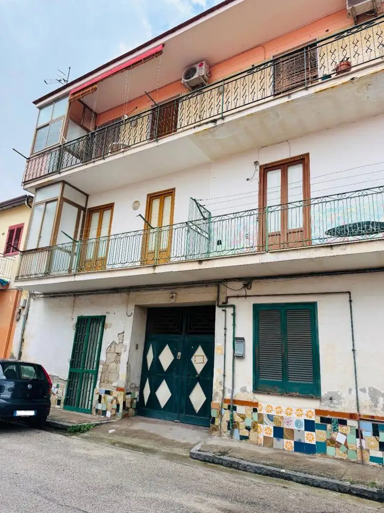 Palazzo - Edificio in Vendita - foto 2