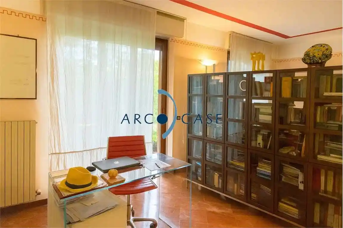 Quadrilocale via IV Novembre, Centro Storico, Crema - foto 2