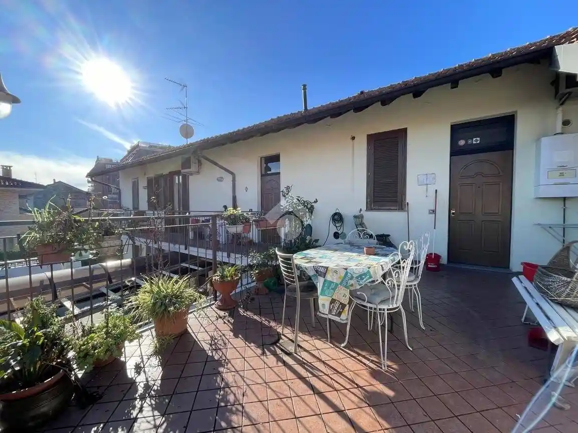 Terratetto unifamiliare via San Carlo 22, Centro, Cornaredo - foto 2