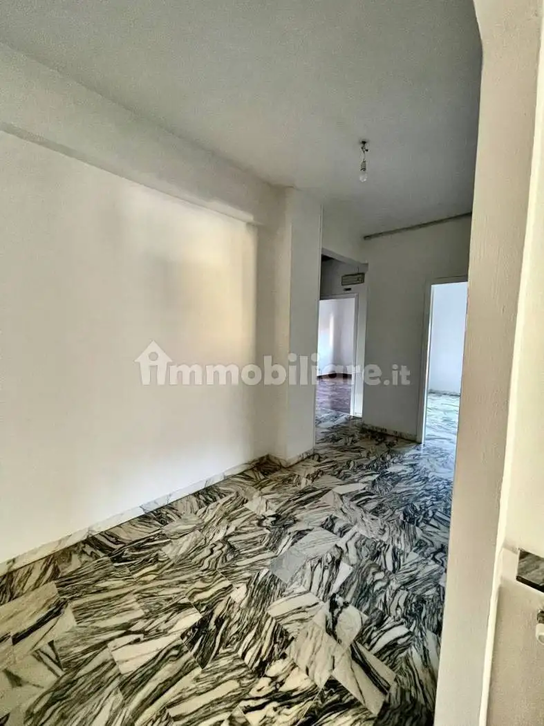 Appartamento buono stato, primo piano, Centro, Brugnato - foto 3