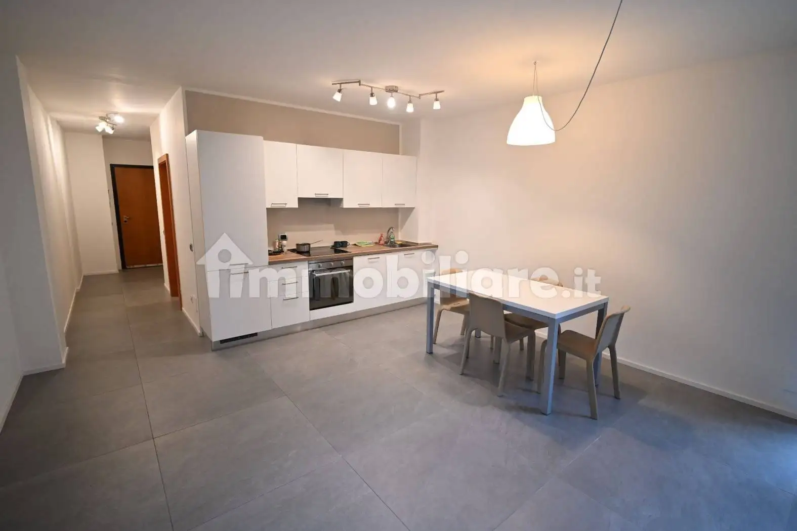 Bilocale via Brennero 5, Centro, Bolzano - foto 3