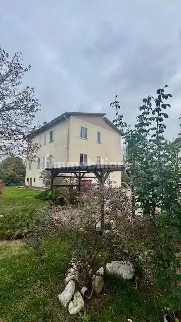 Palazzo - Edificio in vendita a Ferrara