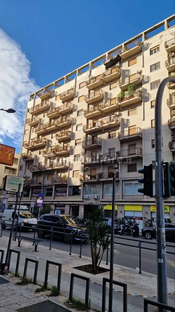 Appartamento in vendita a Palermo