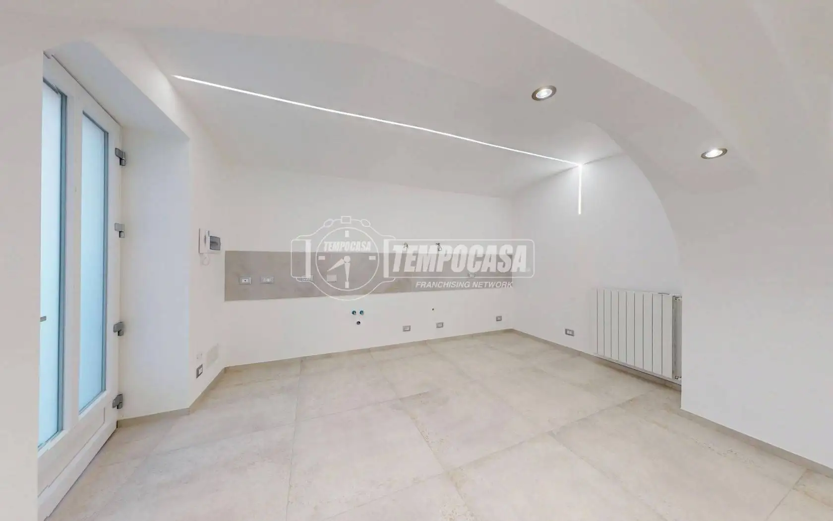 Trilocale via basilio bona, Centro, Caselle Torinese - foto 2