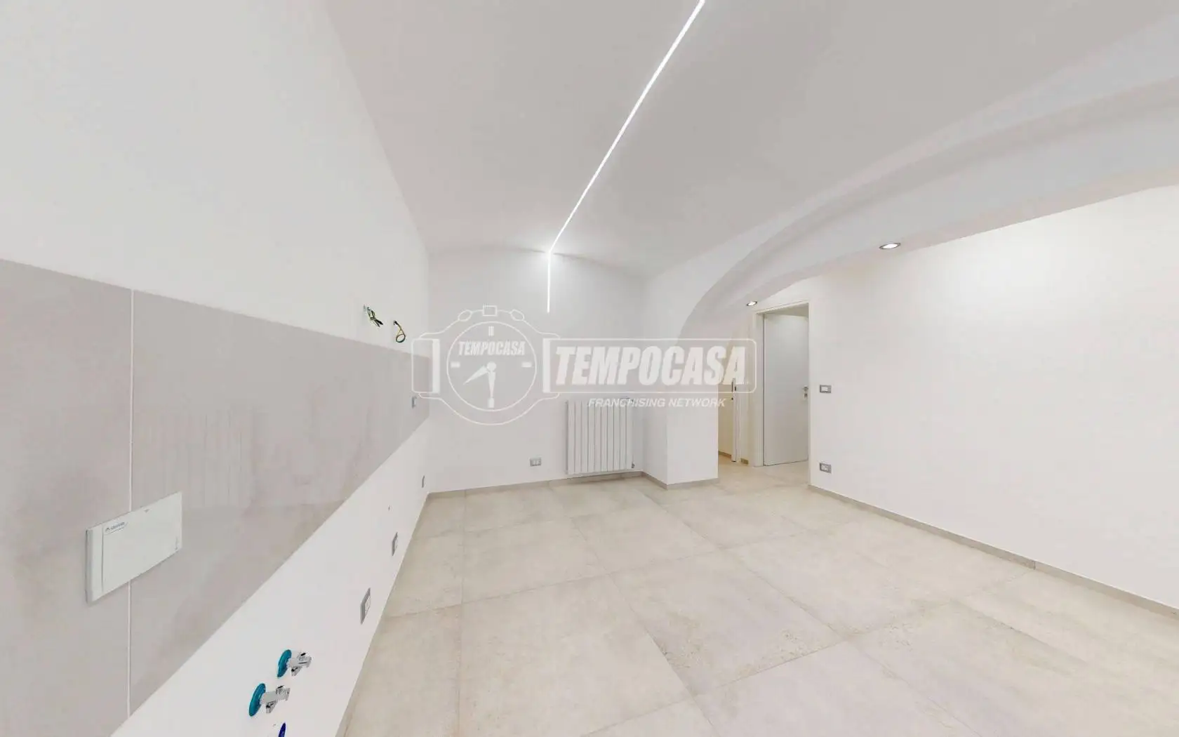 Trilocale via basilio bona, Centro, Caselle Torinese - foto 4