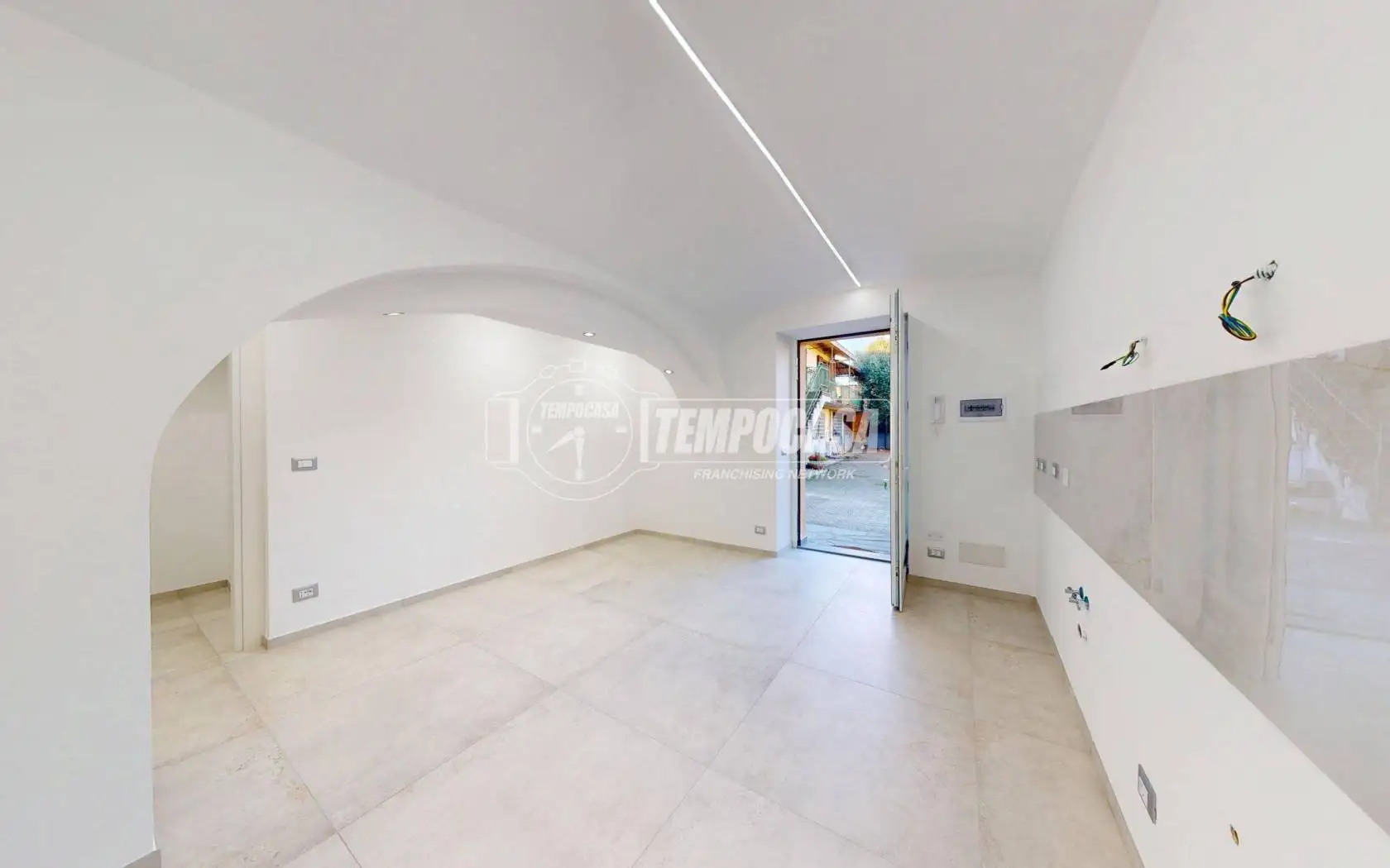 Trilocale via basilio bona, Centro, Caselle Torinese - foto 5