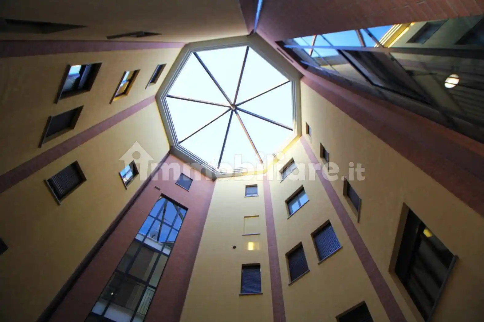 Appartamento in vendita a Legnano