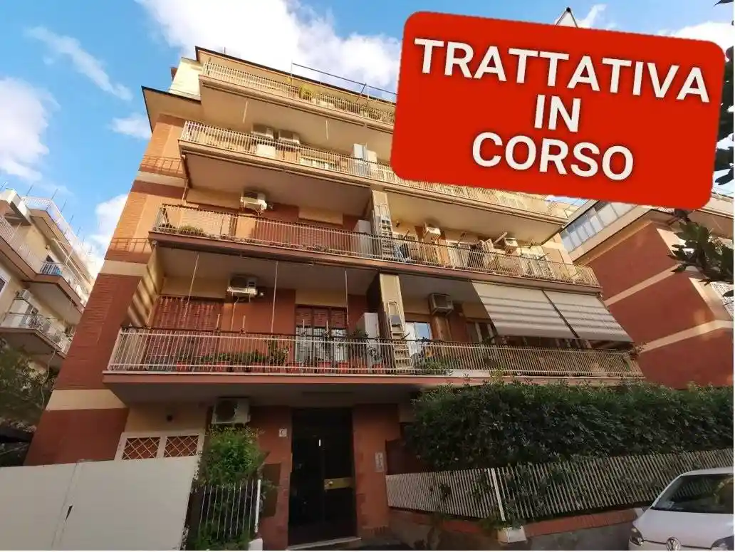 Appartamento in vendita a Roma