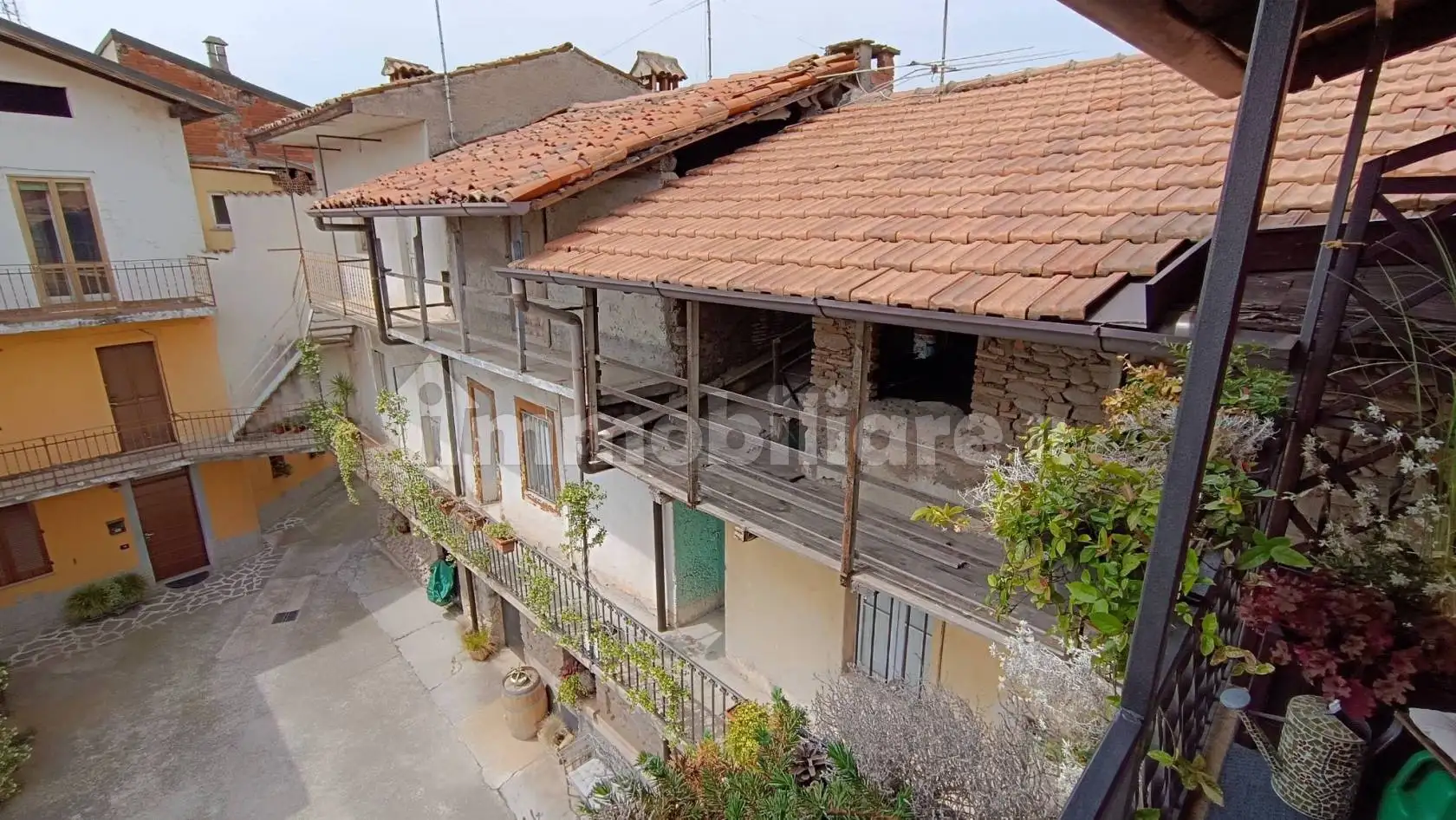 Casa indipendente in vendita a Villa di Serio