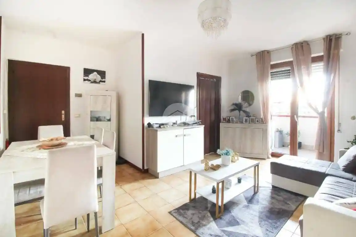 Quadrilocale via olimpica 61, Centro, Alba Adriatica - foto 2