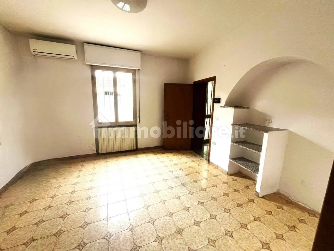 Casa indipendente in vendita a Prato