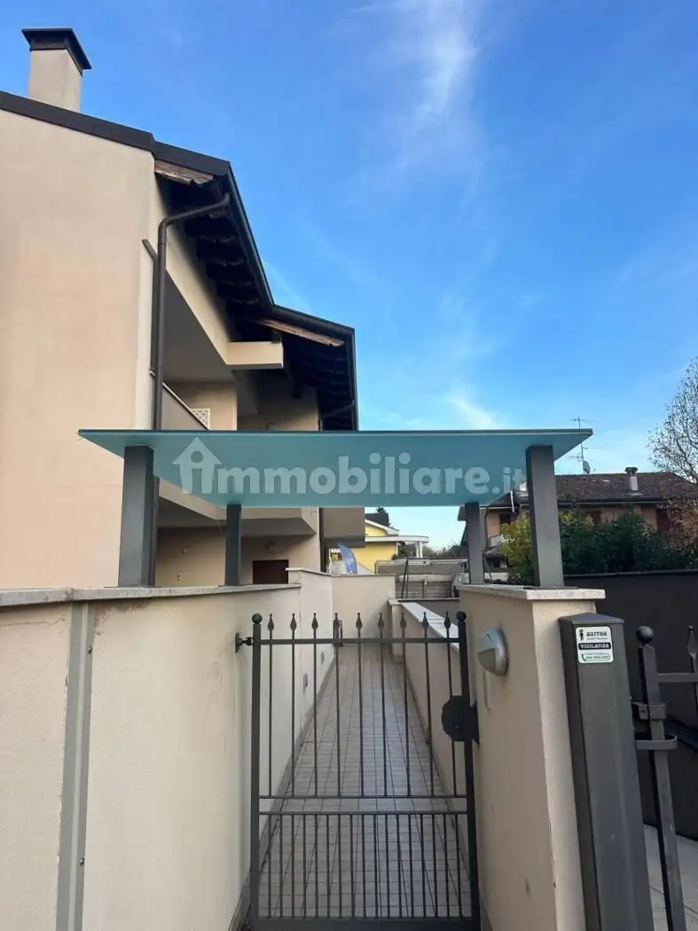 Appartamento in vendita a Ceriano Laghetto