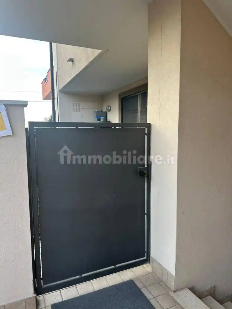 Trilocale via Sant'Ambrogio 12, Centro, Ceriano Laghetto - foto 2