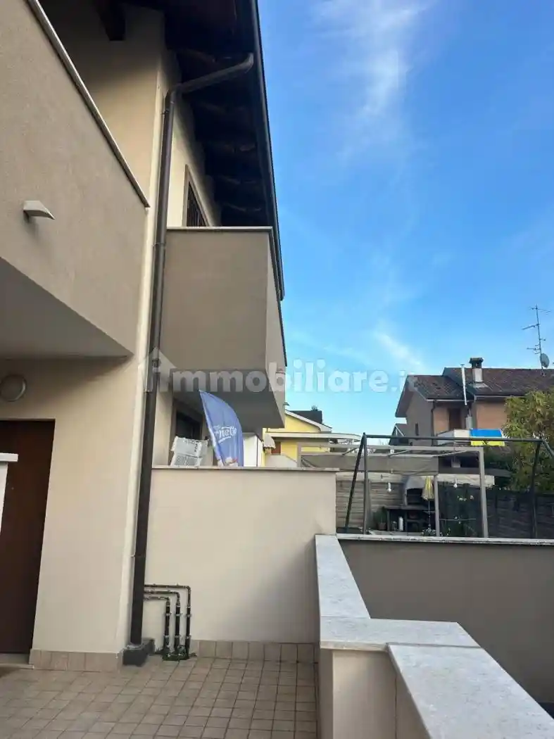 Trilocale via Sant'Ambrogio 12, Centro, Ceriano Laghetto - foto 5