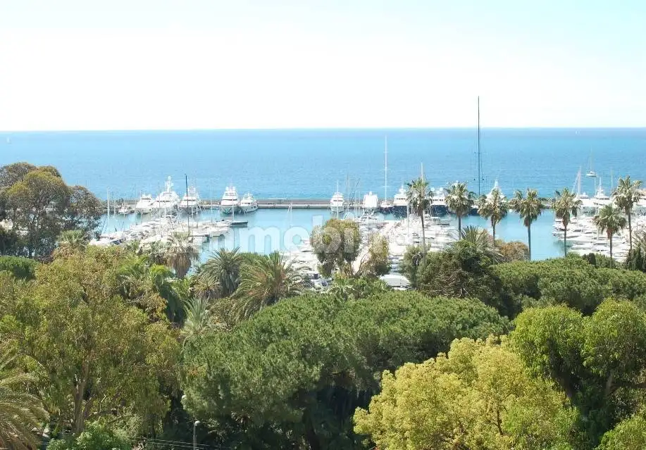 Appartamento in vendita a Sanremo