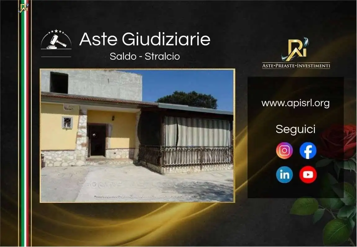 Appartamento in vendita a Castel Volturno