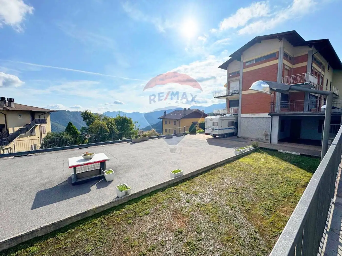 Villa bifamiliare, ottimo stato, 350 m², Dossena - foto 3