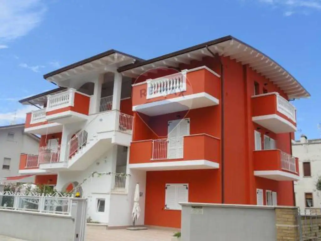 Palazzo - Edificio in vendita a Francavilla al Mare