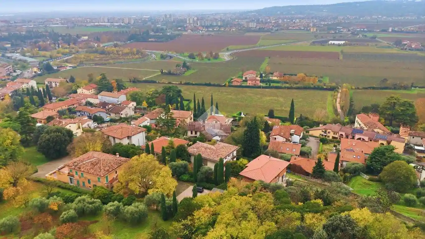 Villa bifamiliare via Castel Montorio 31, Montorio, Verona - foto 4