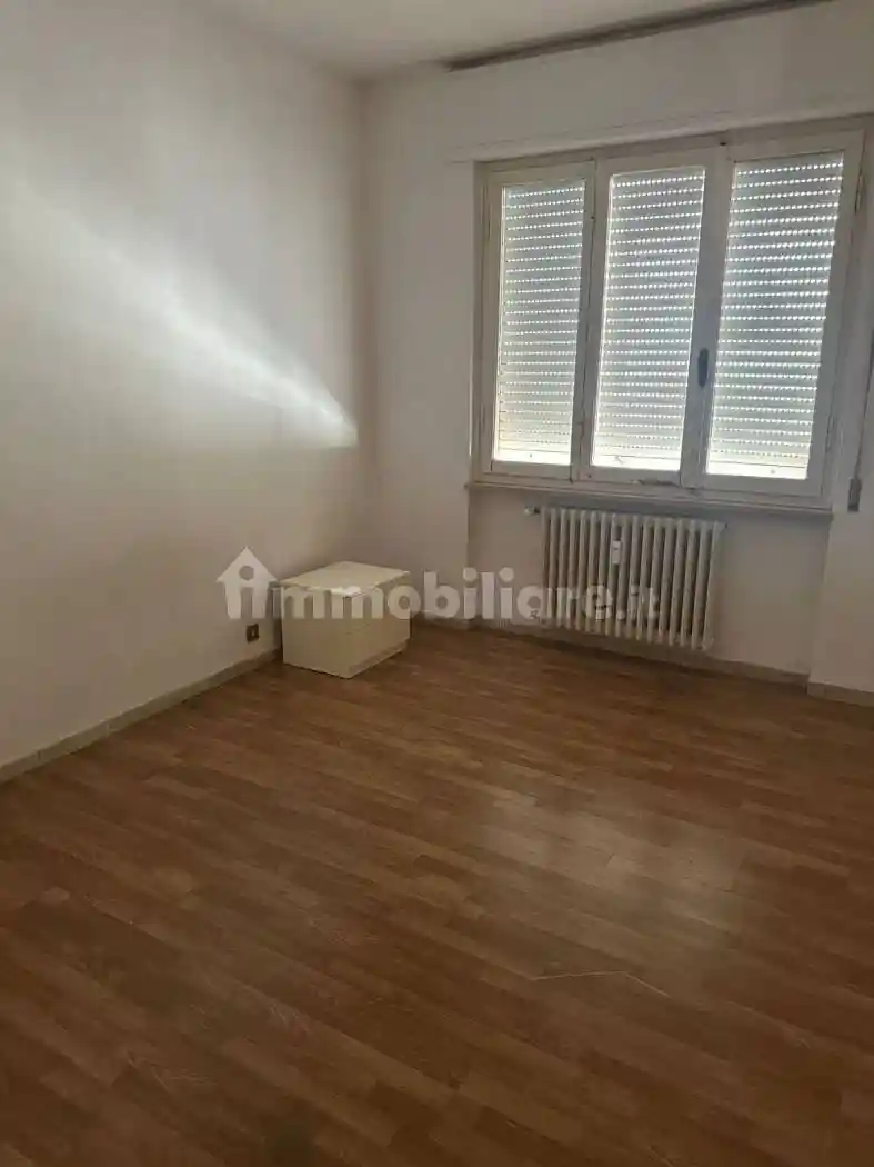 Trilocale da ristrutturare, terzo piano, Ospedale - Stazione, Livorno - foto 4