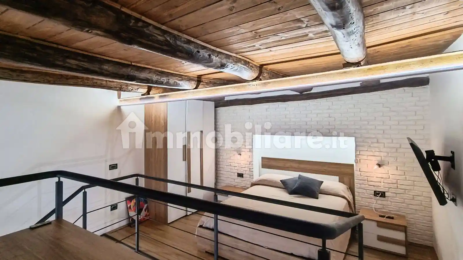 Appartamento in affitto a Napoli