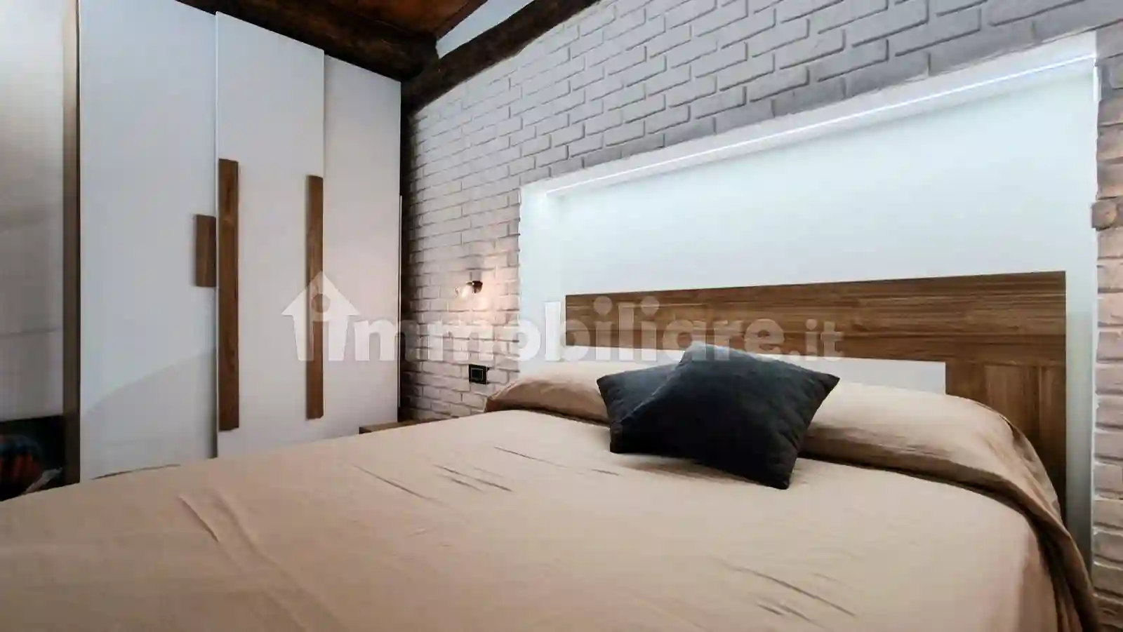 Trilocale Vico Vacche a San Liborio 16, Monte Santo, Napoli - foto 4