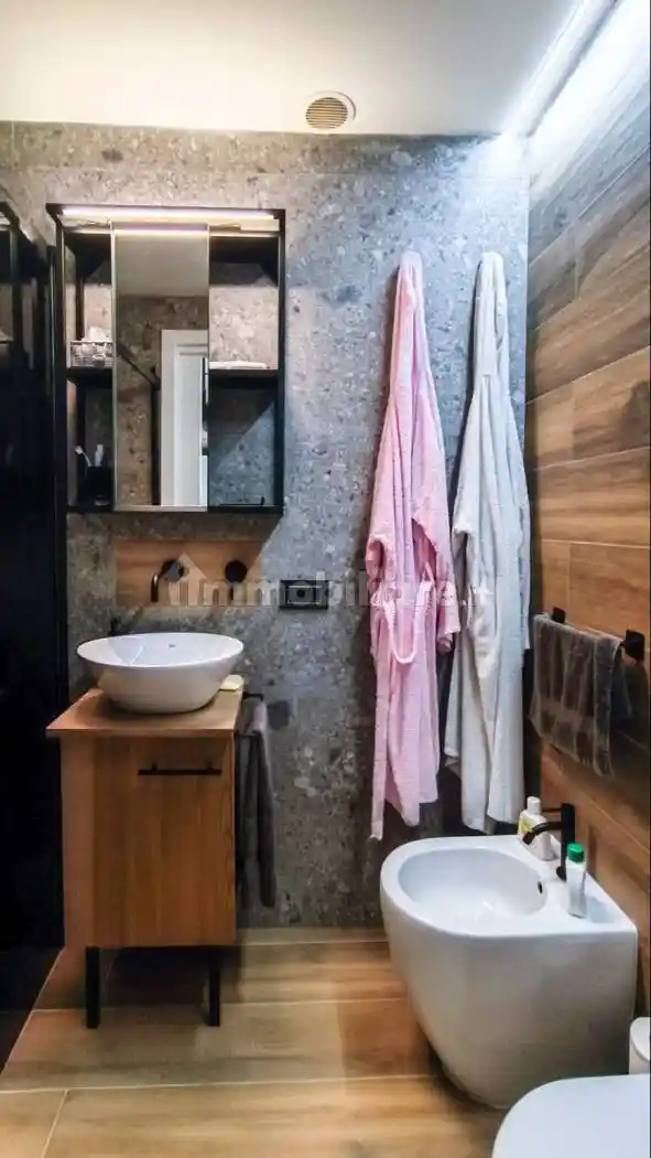 Trilocale Vico Vacche a San Liborio 16, Monte Santo, Napoli - foto 4