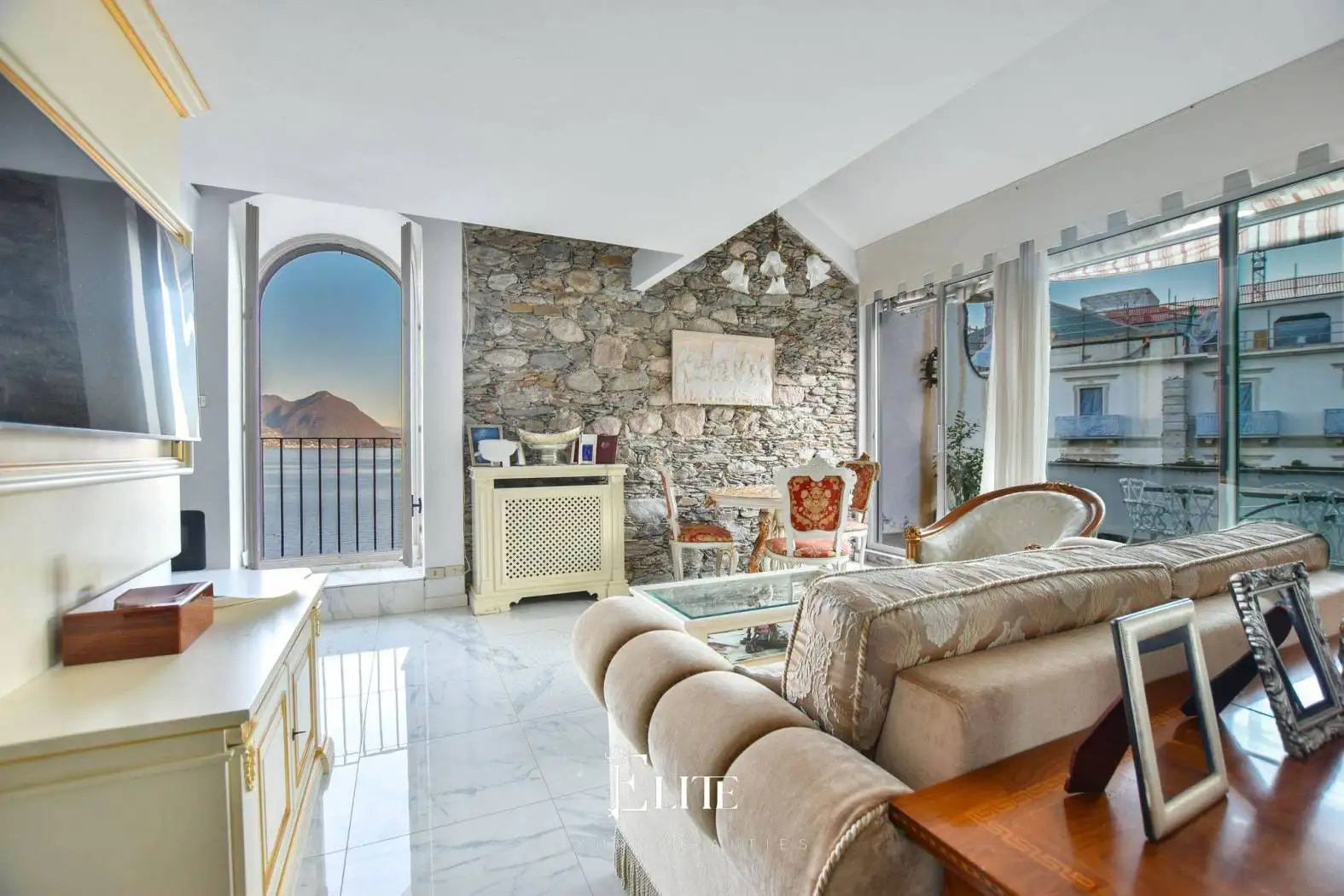 Appartamento in vendita a Baveno