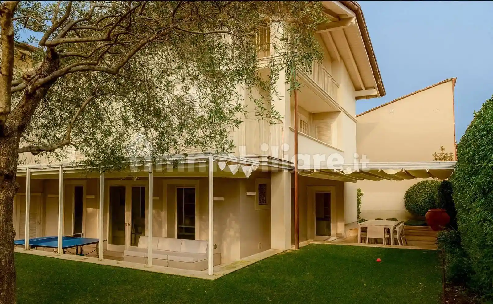 Villa in vendita a Forte dei Marmi