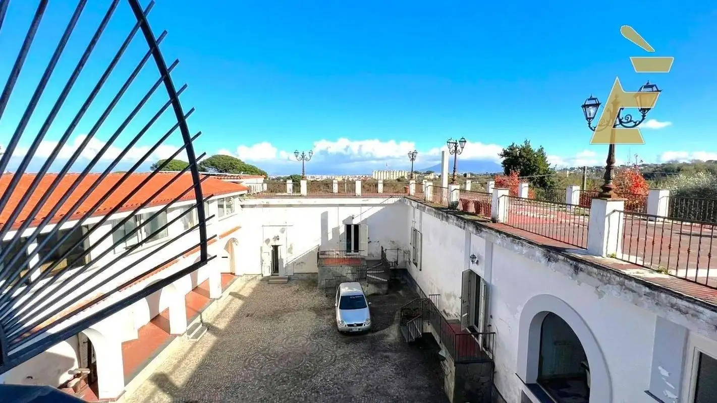 Villa in vendita a Napoli