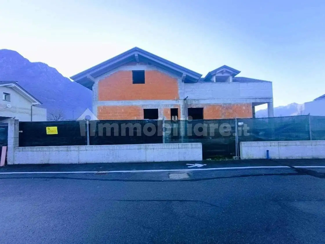 Villa unifamiliare Uberto Girola, N5, Centro, Domodossola - foto 5