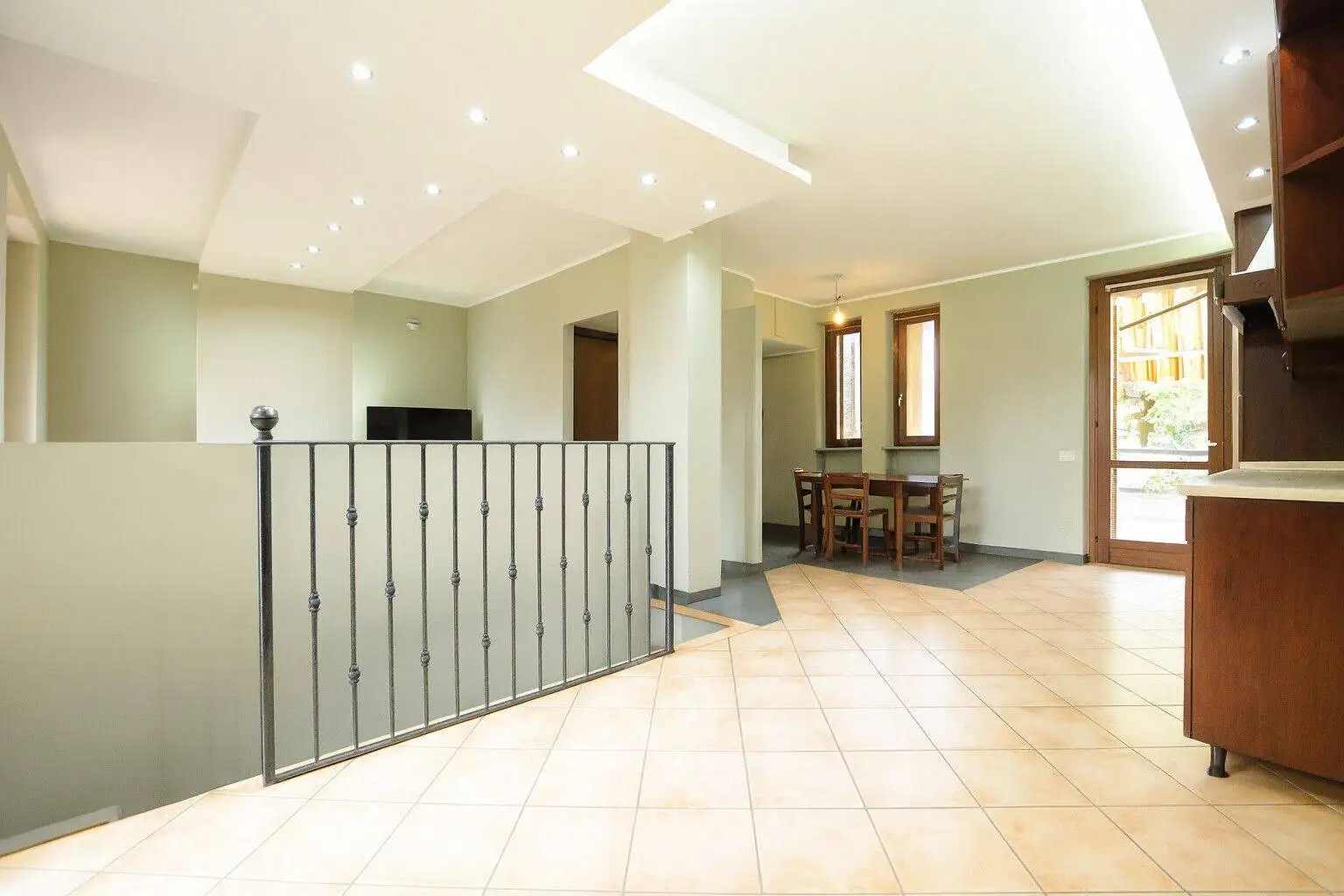 Trilocale Tomasetto 46, Besnate - foto 5